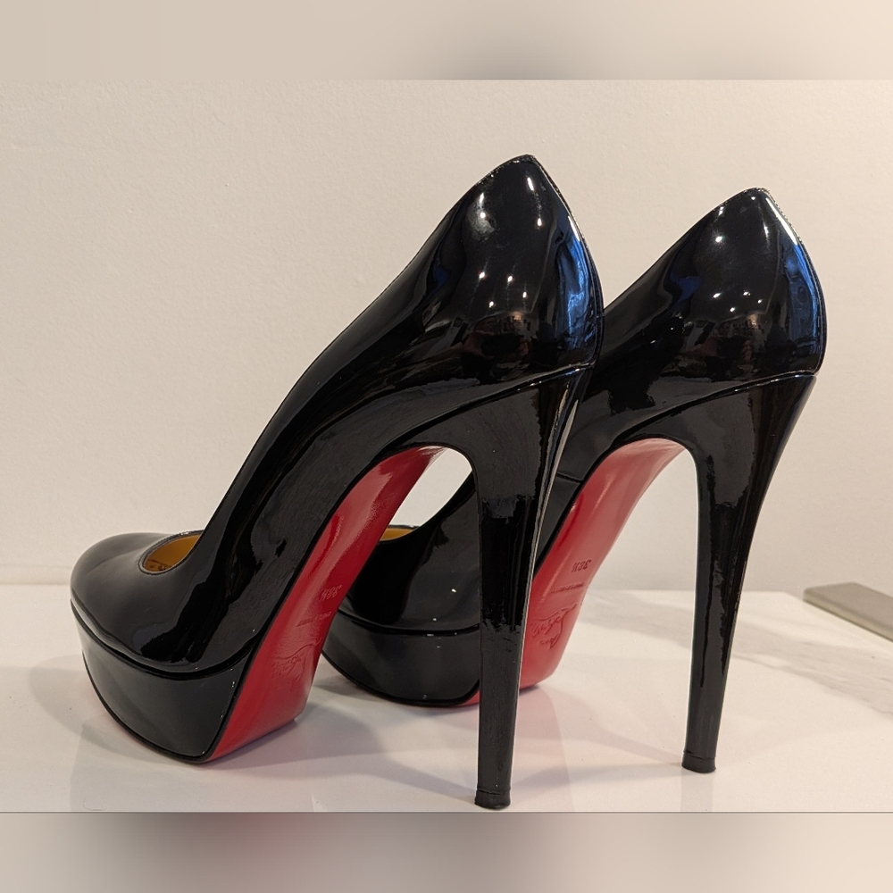 Christian Louboutin Black Patent Leather High Heel Bianca Pumps - Picture 4 of 11